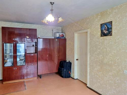 квартира за адресою Космонавтів вул., 12