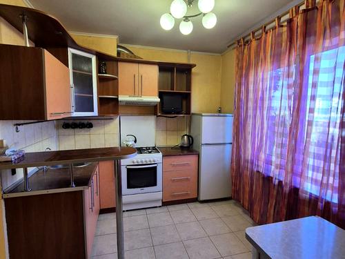 квартира за адресою Владислава Бувалкіна вул. (Бочарова Генерала), 52