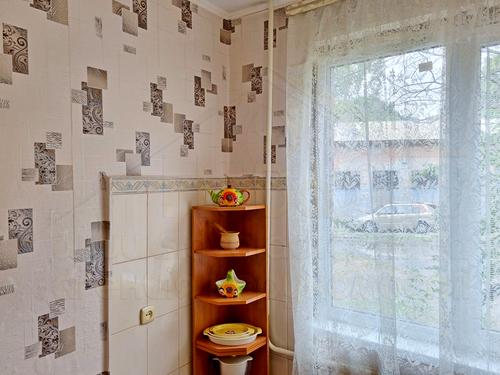 квартира за адресою Космонавтів вул., 12