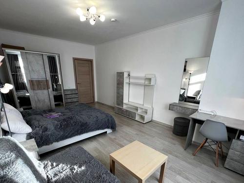 квартира за адресою Космонавтів вул., 38а