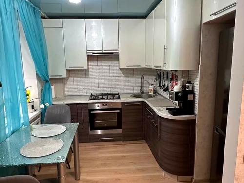 квартира за адресою Любарського вул. (Білостоцького), 88