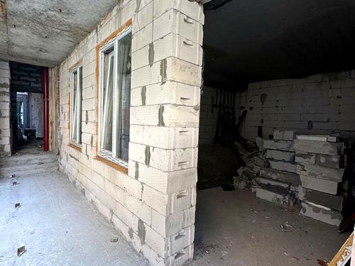 коммерческая по адресу Леси Украинки ул., 7