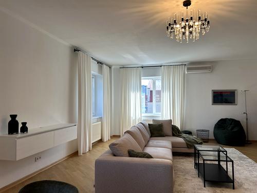 квартира за адресою Олександра Кониського вул., 28А-30А