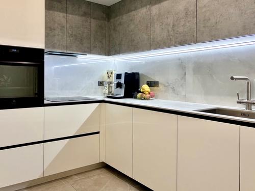 квартира за адресою Рея Бредбері вул., 2