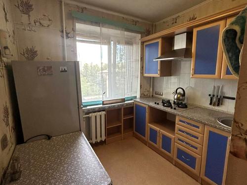 квартира за адресою Киргизька вул., 9д