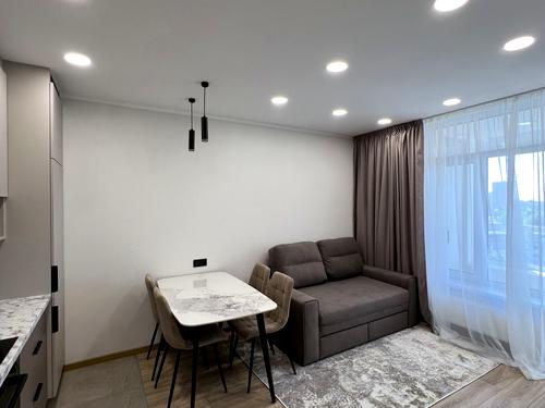 квартира за адресою Олени Теліги вул., 25
