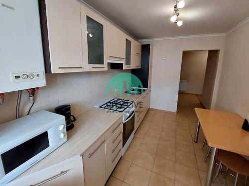 квартира за адресою Тролейбусна вул., 22