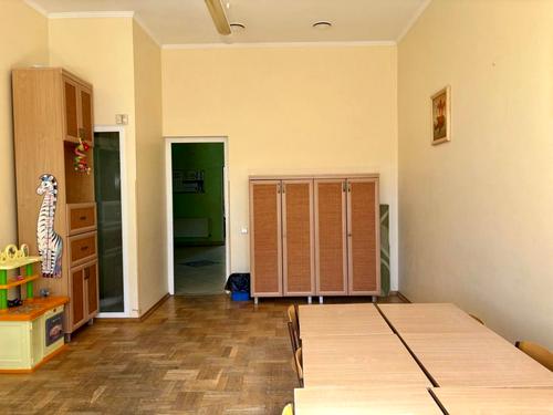 коммерческая по адресу Туган-Барановського М., 16