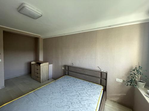 квартира по адресу Космонавта Поповича ул. (Волкова космонавта), 8