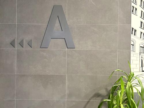 квартира за адресою Дніпровська набережна вул., 18-А