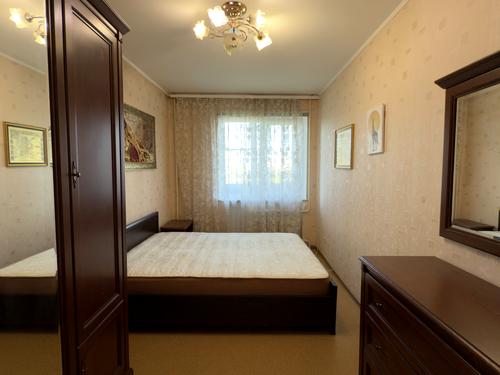 квартира по адресу Небесной Сотни просп. (Маршала Жукова), 15а