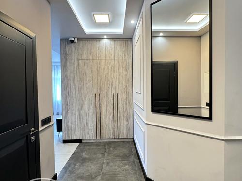 квартира за адресою Карпинця, 8