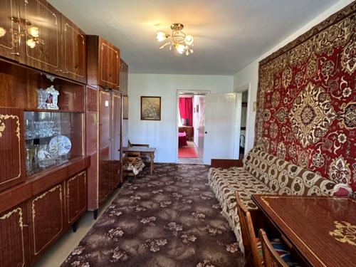 квартира за адресою Тролейбусна вул., 19