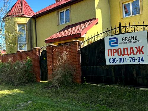 дом по адресу Тисменицька ул.