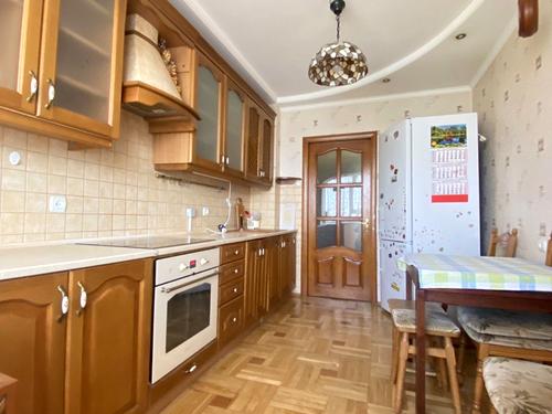 квартира по адресу Червоной Калины просп., 40