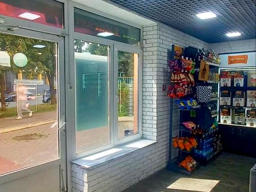 комерційна за адресою Наталії Ужвій вул., 12