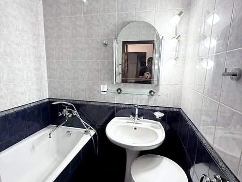 квартира за адресою Академіка Корольова вул., 104