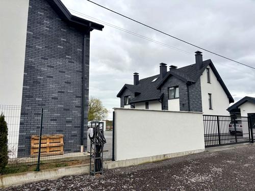 дом по адресу Кленова