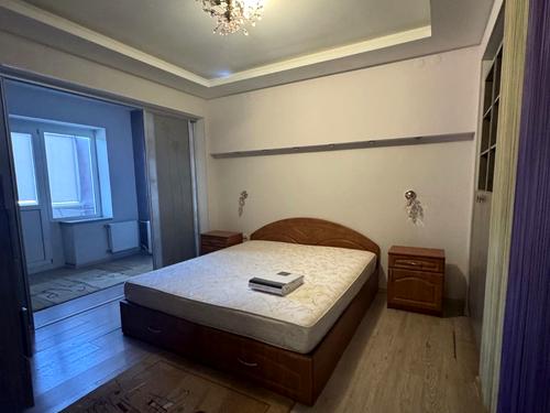 квартира за адресою Академіка Амосова вул., 6