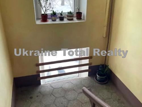 квартира за адресою Київ, Поліський пров., 3