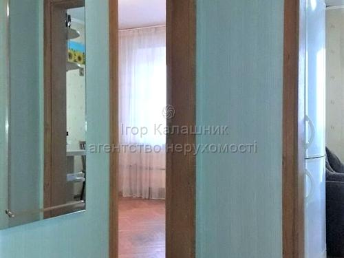 квартира по адресу Ревуцкого ул., 42-Б