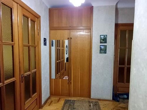 квартира за адресою Дмитра Яворницького просп. (Карла Маркса), 109