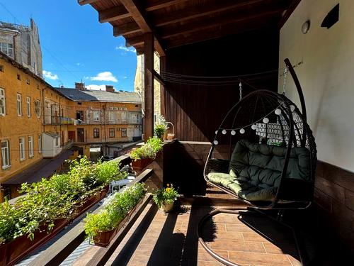квартира за адресою Генерала Петра Григоренка пл. (Перемоги), 5