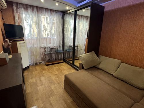 квартира за адресою Ахсарова вул., 1б