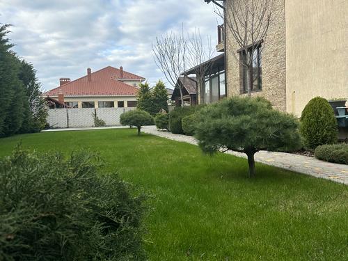 будинок за адресою Центральна вул., 72