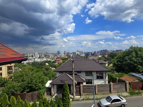будинок за адресою Київ, Локомотивна вул., 23