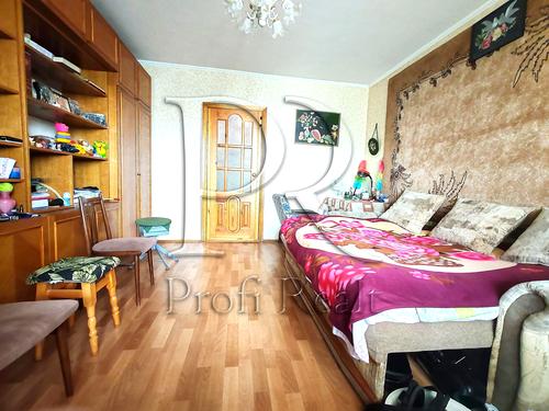 квартира за адресою Шкільна вул., 27Б