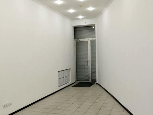 комерційна за адресою Алчевських вул. (Артема), 3