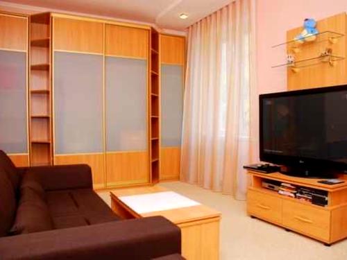 квартира по адресу Кловский спуск, 3