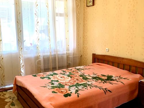 квартира по адресу Чаривная ул., 123