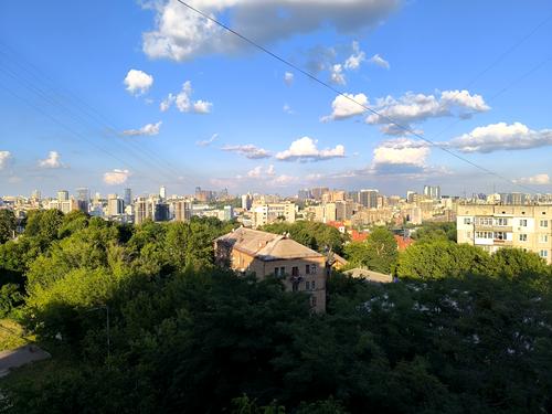 квартира по адресу Романа Ратушного ул. (Волгоградська), 5