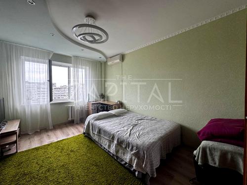 квартира по адресу Героев Днепра ул., 7