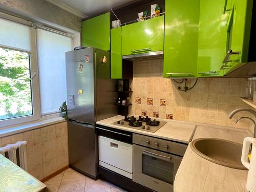 квартира за адресою Олександра Довженка вул., 3