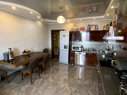 квартира за адресою Академіка Сахарова вул., 36