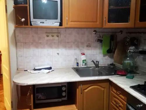 квартира за адресою Миколи Міхновського бульв. (Дружби Народів), 8