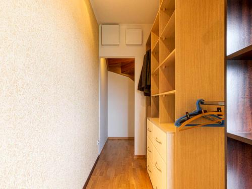 квартира по адресу Дмитрия Яворницкого ул., 42