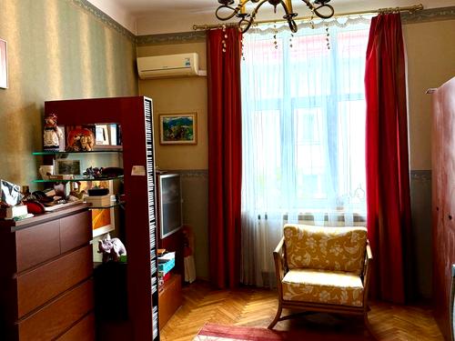 квартира за адресою Ярослава Стецька вул., 8