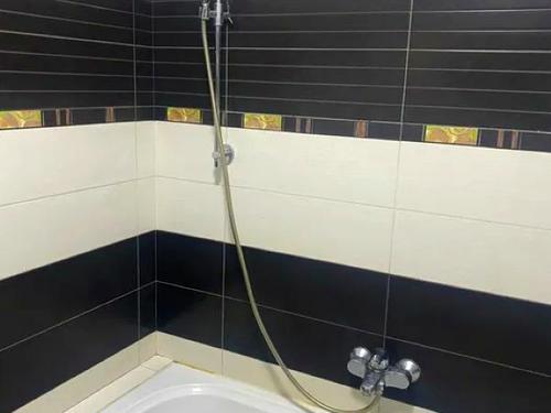 квартира за адресою Київ, Верховинна вул., 35