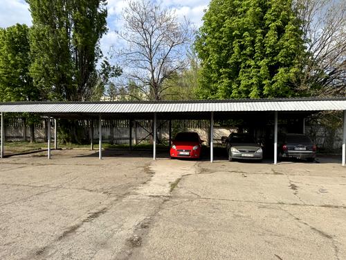 коммерческая по адресу Коломийцівська, 5