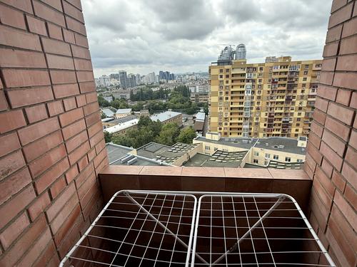 квартира по адресу Евгения Коновальца ул. (Щорса), 36-Б