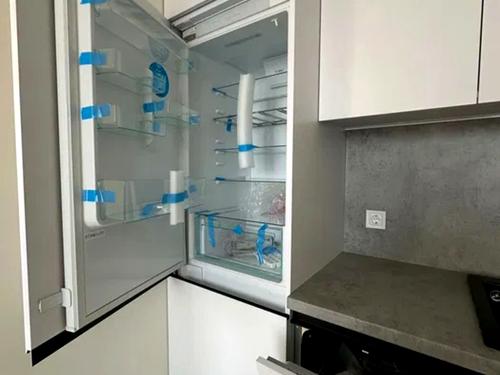 квартира за адресою Набережно-Рибальська вул., 27