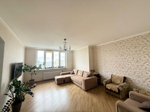 квартира за адресою Срібнокільська вул., 1