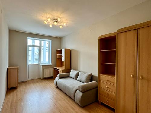 квартира за адресою Академіка Андрія Сахарова вул., 82