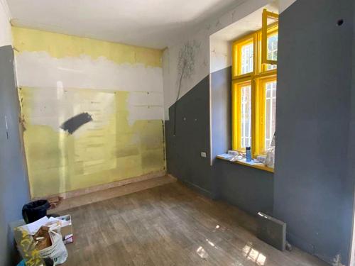 комерційна за адресою Антоновича Володимира, 7