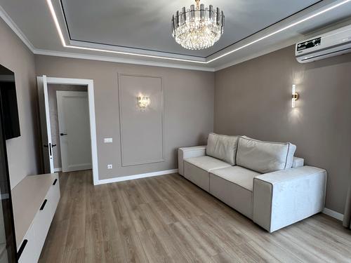 квартира за адресою Миру вул., 100