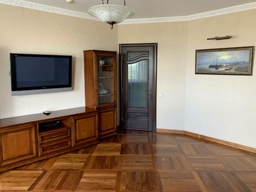 квартира за адресою Київ, Миколи Амосова вул., 4